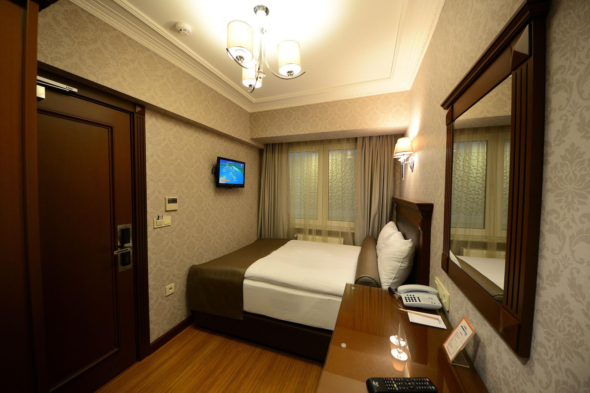 Grand Bazaar Hotel Istanbul Exterior foto